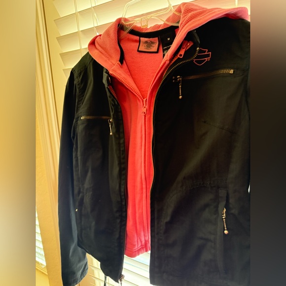 Harley-Davidson Women's Black and Pink Casual Jacket with removable Vest - Picture 10 of 14